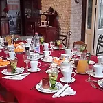 Domaine De Grammont فندق مبيت وإفطار بويلبورو