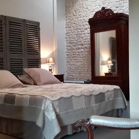 Domaine De Grammont Bed and Breakfast